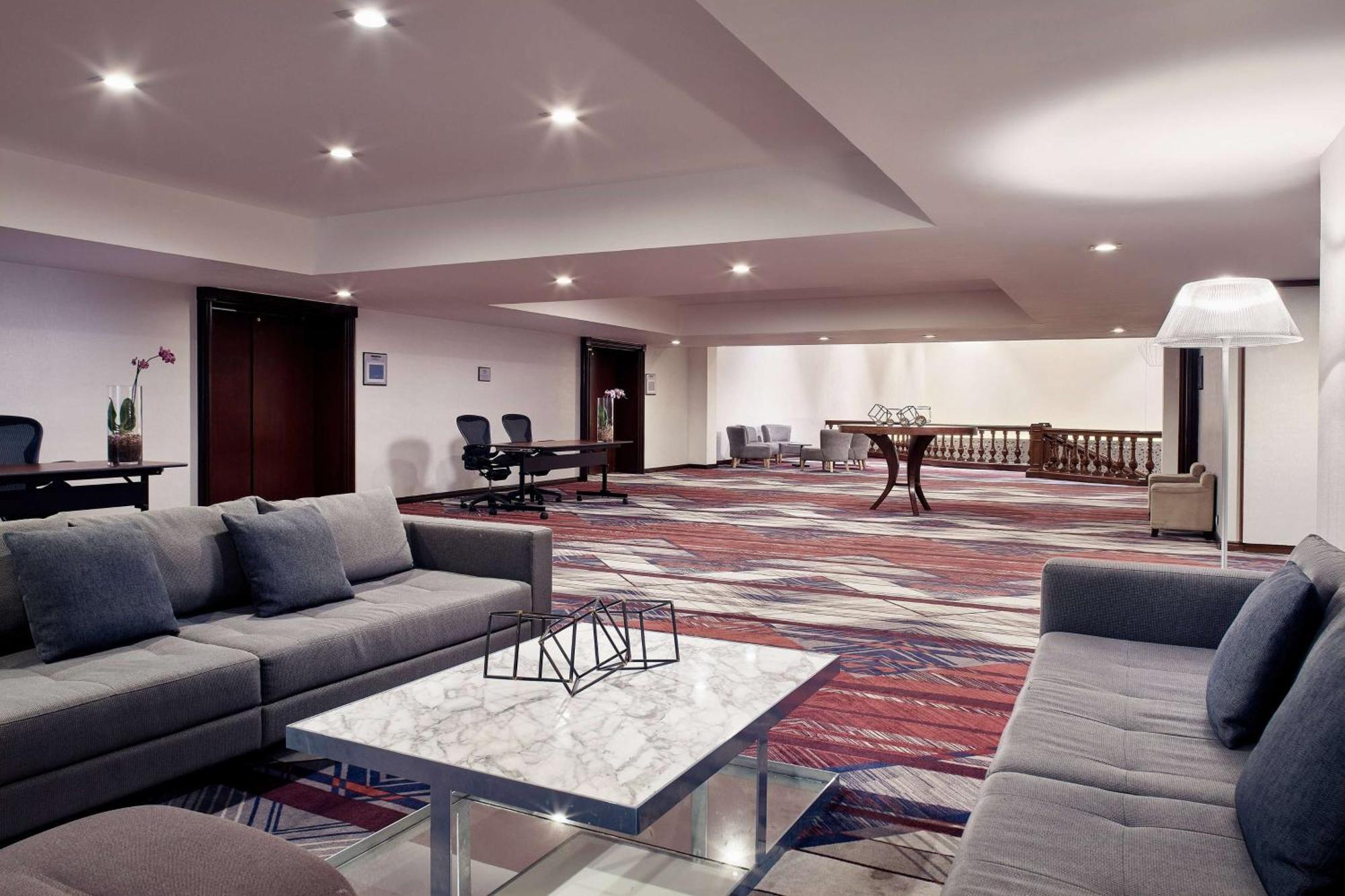 Wyndham Ambassador Centro Monterrei