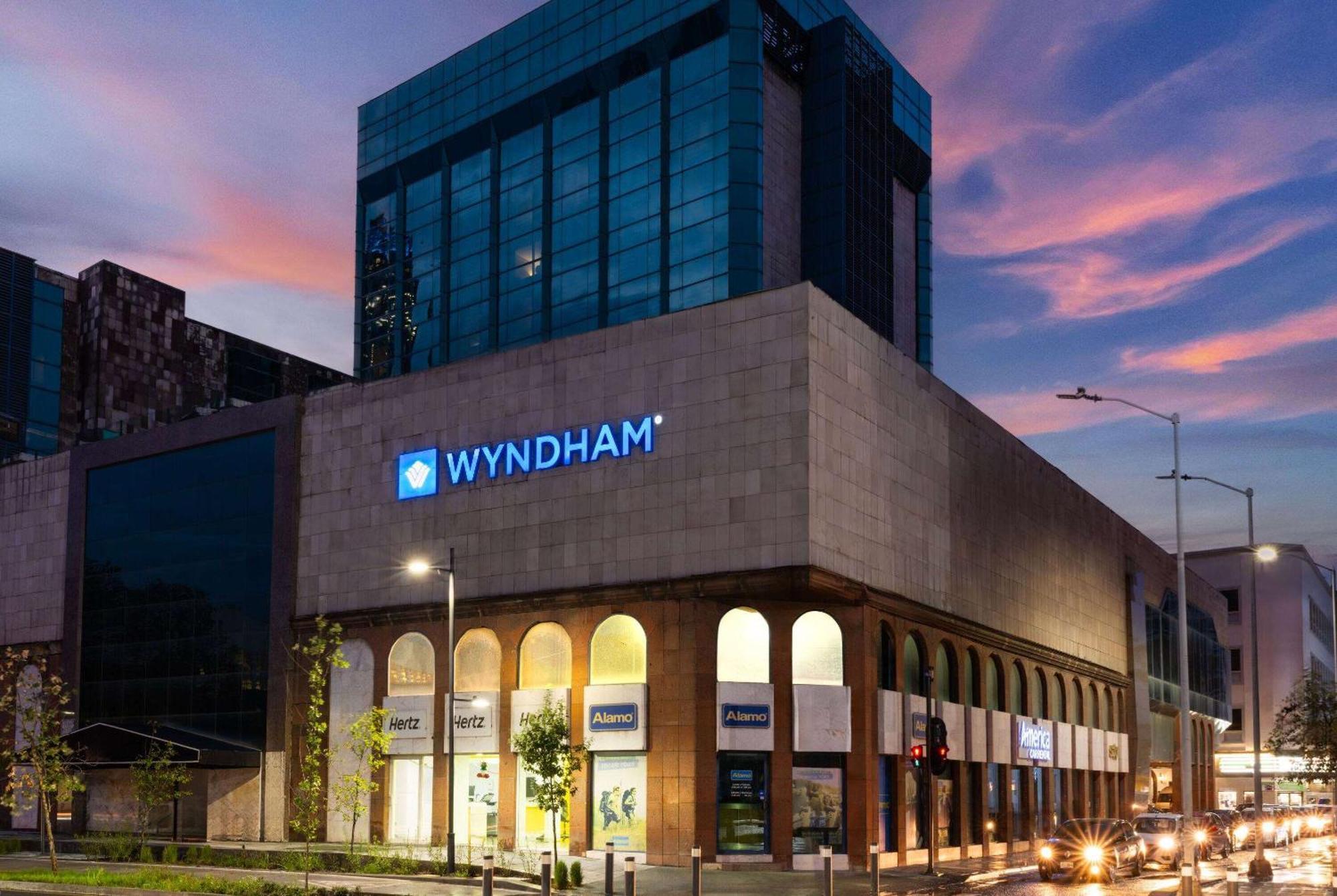 Hotel Wyndham Ambassador Centro Monterrei